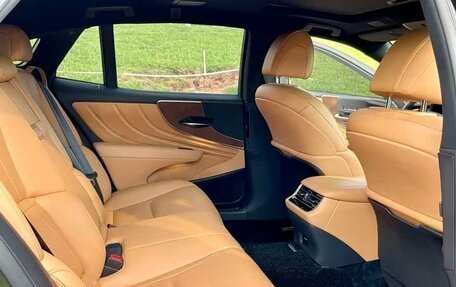 Lexus LS IV, 2024 год, 10 700 155 рублей, 17 фотография