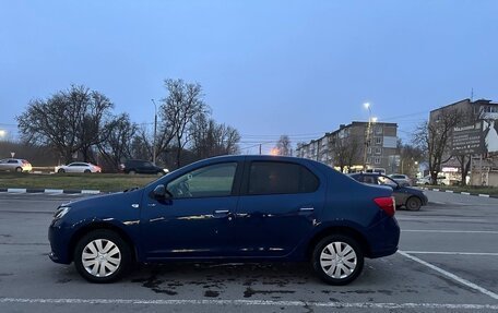 Renault Logan II, 2017 год, 755 000 рублей, 3 фотография
