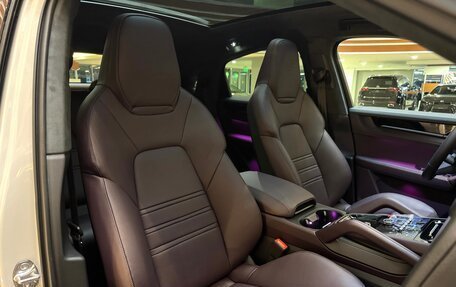 Porsche Cayenne III, 2025 год, 18 950 000 рублей, 22 фотография