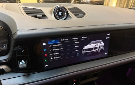 Porsche Cayenne III, 2025 год, 18 950 000 рублей, 33 фотография