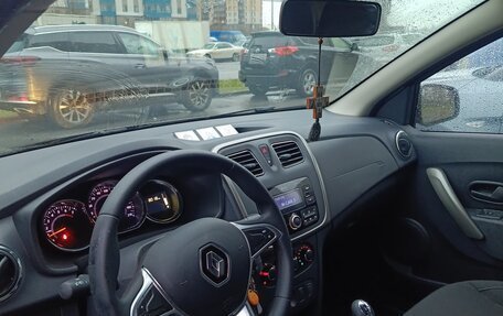 Renault Sandero II рестайлинг, 2019 год, 1 400 000 рублей, 10 фотография