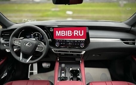 Lexus RX IV рестайлинг, 2025 год, 8 990 000 рублей, 7 фотография