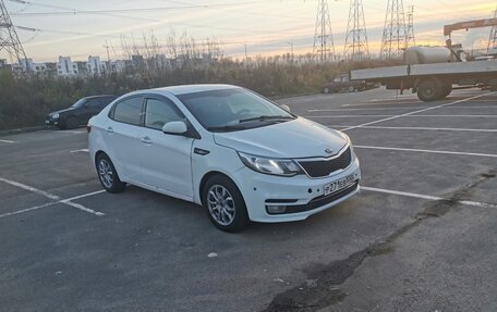 KIA Rio III рестайлинг, 2016 год, 650 000 рублей, 3 фотография