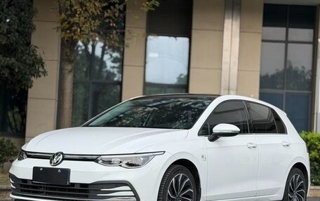 Volkswagen Golf VII, 2021 год, 1 600 000 рублей, 3 фотография