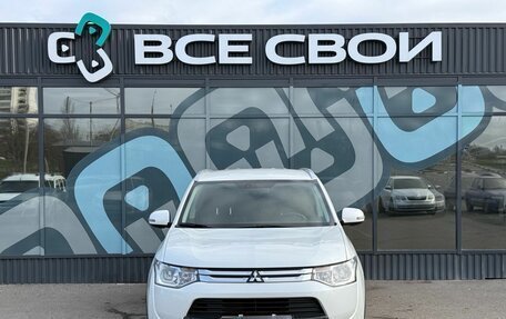 Mitsubishi Outlander III рестайлинг 3, 2014 год, 1 740 000 рублей, 5 фотография