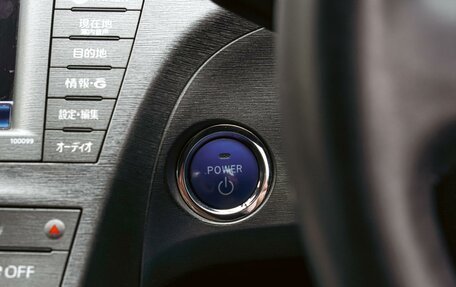 Toyota Prius, 2013 год, 1 340 000 рублей, 14 фотография