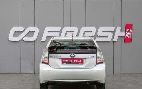 Toyota Prius, 2013 год, 1 340 000 рублей, 4 фотография