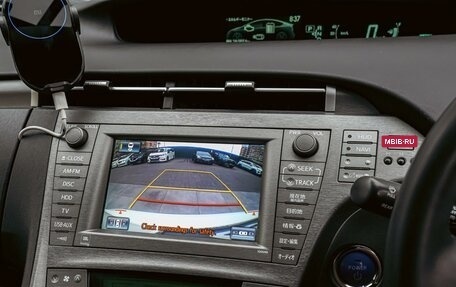 Toyota Prius, 2013 год, 1 340 000 рублей, 13 фотография