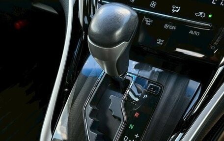 Toyota Harrier, 2019 год, 2 300 000 рублей, 9 фотография