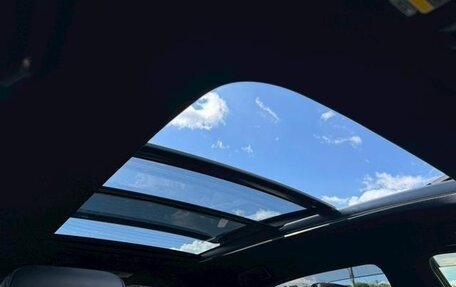 Toyota Harrier, 2019 год, 2 300 000 рублей, 13 фотография