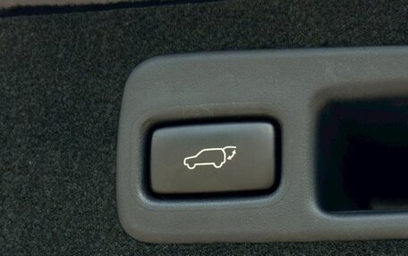 Toyota Harrier, 2019 год, 2 300 000 рублей, 18 фотография