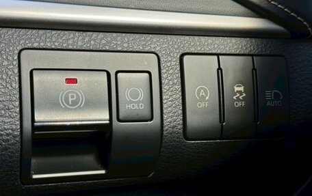 Toyota Harrier, 2019 год, 2 300 000 рублей, 16 фотография