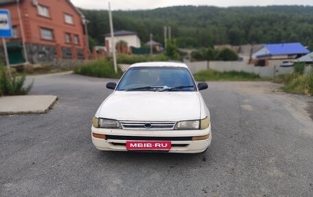 Toyota Corolla, 1992 год, 200 000 рублей, 4 фотография