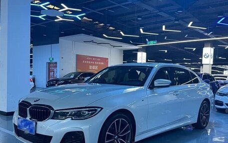 BMW 3 серия, 2021 год, 2 645 000 рублей, 1 фотография