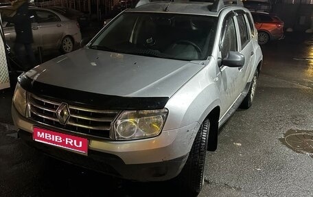Renault Duster I рестайлинг, 2013 год, 900 000 рублей, 1 фотография