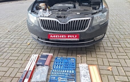 Skoda Superb III рестайлинг, 2013 год, 1 300 000 рублей, 2 фотография