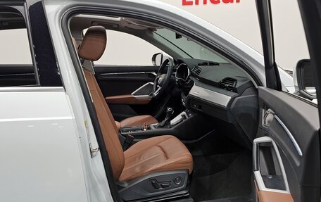 Audi Q3, 2022 год, 3 070 000 рублей, 14 фотография