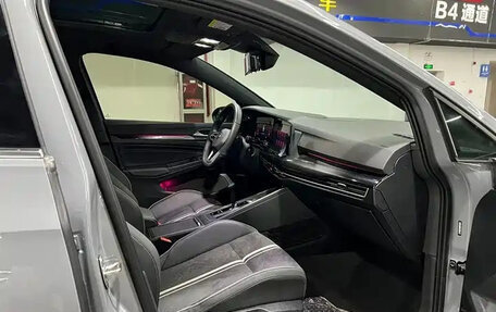 Volkswagen Golf VIII, 2022 год, 2 150 000 рублей, 6 фотография