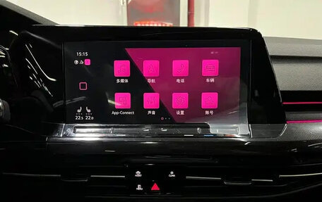 Volkswagen Golf VIII, 2022 год, 2 150 000 рублей, 8 фотография