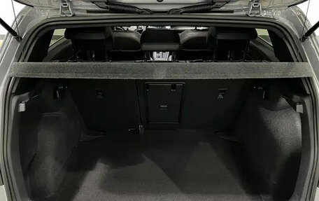 Volkswagen Golf VIII, 2022 год, 2 150 000 рублей, 13 фотография