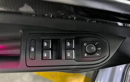 Volkswagen Golf VIII, 2022 год, 2 150 000 рублей, 17 фотография