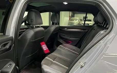 Volkswagen Golf VIII, 2022 год, 2 150 000 рублей, 11 фотография