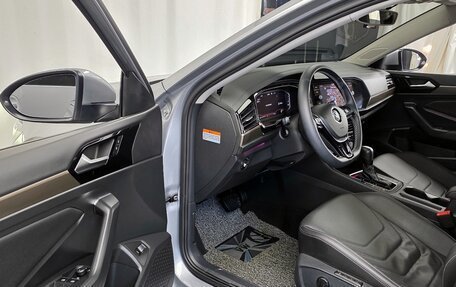 Volkswagen Jetta VII, 2021 год, 1 690 000 рублей, 11 фотография