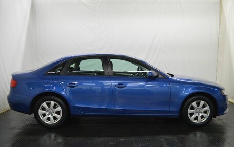 Audi A4, 2011 год, 1 050 000 рублей, 4 фотография