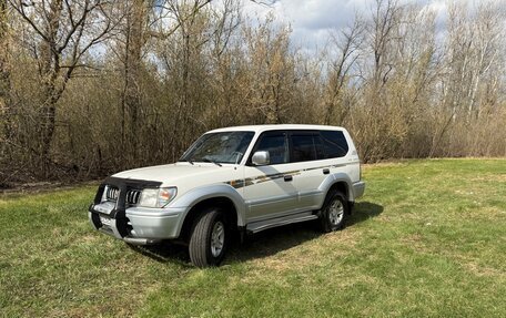 Toyota Land Cruiser Prado 90 рестайлинг, 1997 год, 1 700 000 рублей, 1 фотография