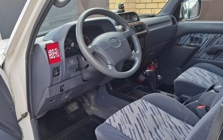 Toyota Land Cruiser Prado 90 рестайлинг, 1997 год, 1 700 000 рублей, 9 фотография