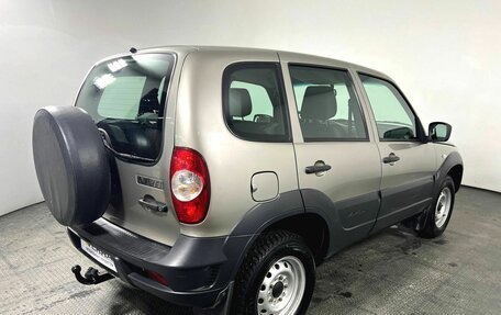 Chevrolet Niva I рестайлинг, 2019 год, 750 000 рублей, 5 фотография