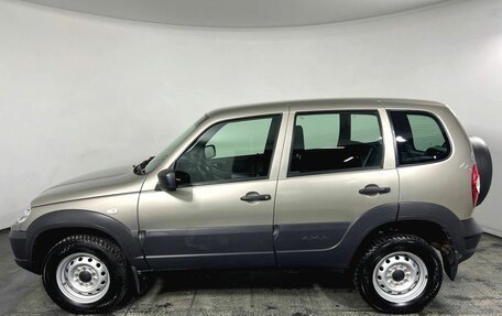 Chevrolet Niva I рестайлинг, 2019 год, 750 000 рублей, 8 фотография