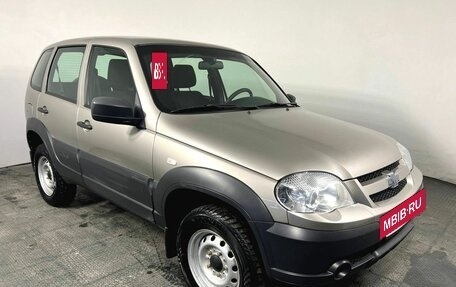 Chevrolet Niva I рестайлинг, 2019 год, 750 000 рублей, 3 фотография