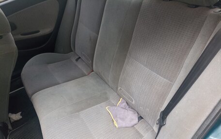 Mitsubishi Carisma I, 1996 год, 180 000 рублей, 8 фотография