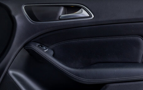 Mercedes-Benz B-Класс, 2017 год, 1 900 000 рублей, 14 фотография