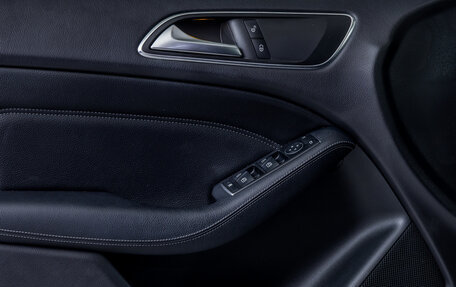 Mercedes-Benz B-Класс, 2017 год, 1 900 000 рублей, 13 фотография