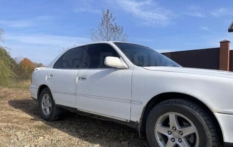 Toyota Vista, 1990 год, 143 000 рублей, 2 фотография