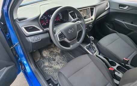 Hyundai Solaris II рестайлинг, 2021 год, 1 365 000 рублей, 3 фотография