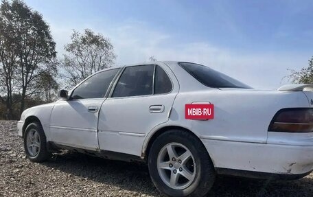 Toyota Vista, 1990 год, 143 000 рублей, 3 фотография