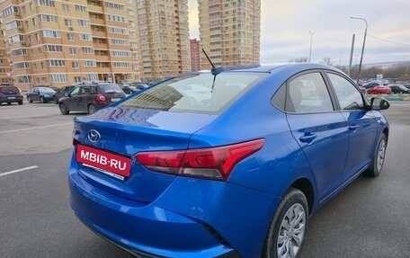 Hyundai Solaris II рестайлинг, 2021 год, 1 365 000 рублей, 5 фотография