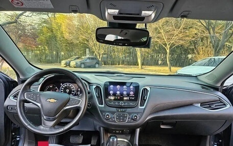 Chevrolet Malibu IX, 2022 год, 1 010 000 рублей, 5 фотография