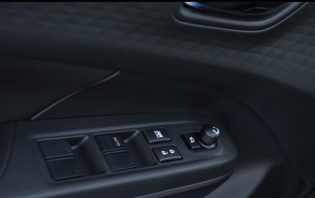 Suzuki Swift, 2025 год, 1 390 000 рублей, 9 фотография