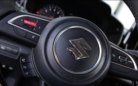 Suzuki Swift, 2025 год, 1 390 000 рублей, 15 фотография