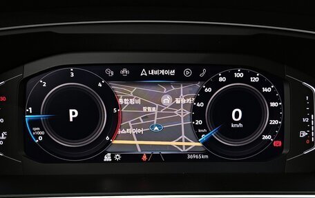 Volkswagen Tiguan II, 2022 год, 2 770 000 рублей, 11 фотография