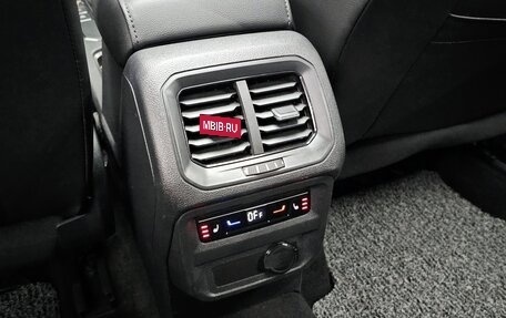 Volkswagen Tiguan II, 2022 год, 2 770 000 рублей, 16 фотография