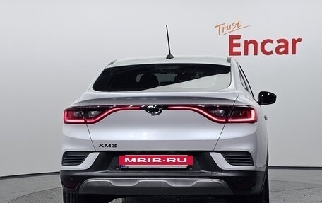 Renault Arkana I, 2022 год, 1 520 000 рублей, 2 фотография