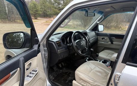 Mitsubishi Pajero IV, 2010 год, 1 550 000 рублей, 9 фотография