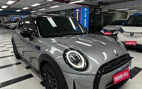 MINI Hatch, 2023 год, 3 340 000 рублей, 1 фотография