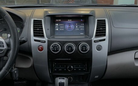 Mitsubishi Pajero Sport II рестайлинг, 2014 год, 1 748 000 рублей, 13 фотография