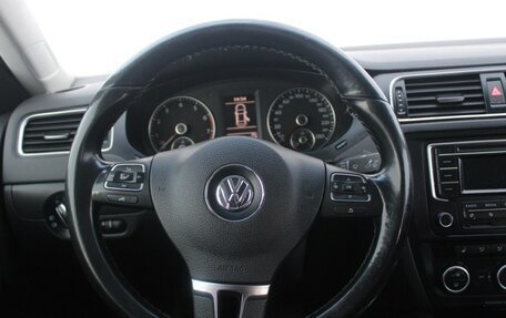 Volkswagen Jetta VI, 2014 год, 870 000 рублей, 11 фотография